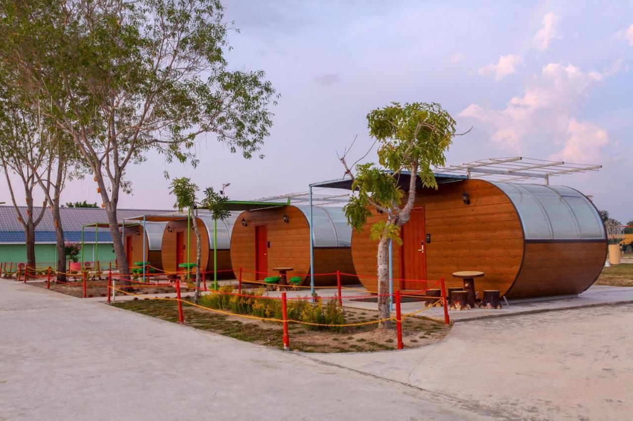 Oyo 89478 Lkh Motel Kota Kinabalu Exteriér fotografie