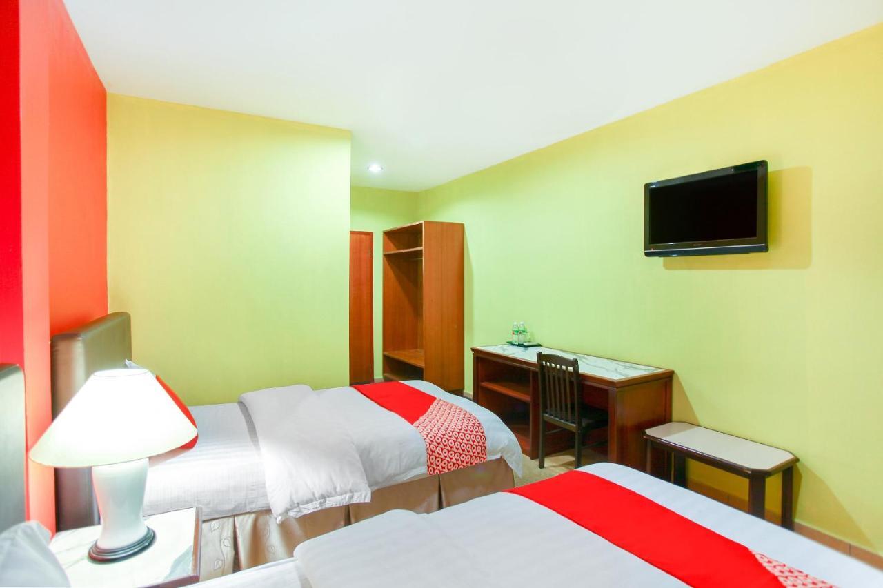 Oyo 89478 Lkh Motel Kota Kinabalu Exteriér fotografie